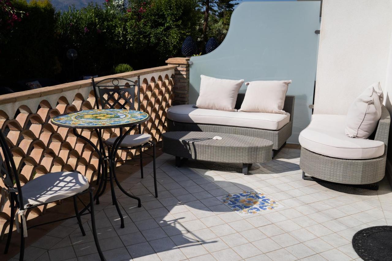 Paradise Sicily Rooms Calatabiano Buitenkant foto