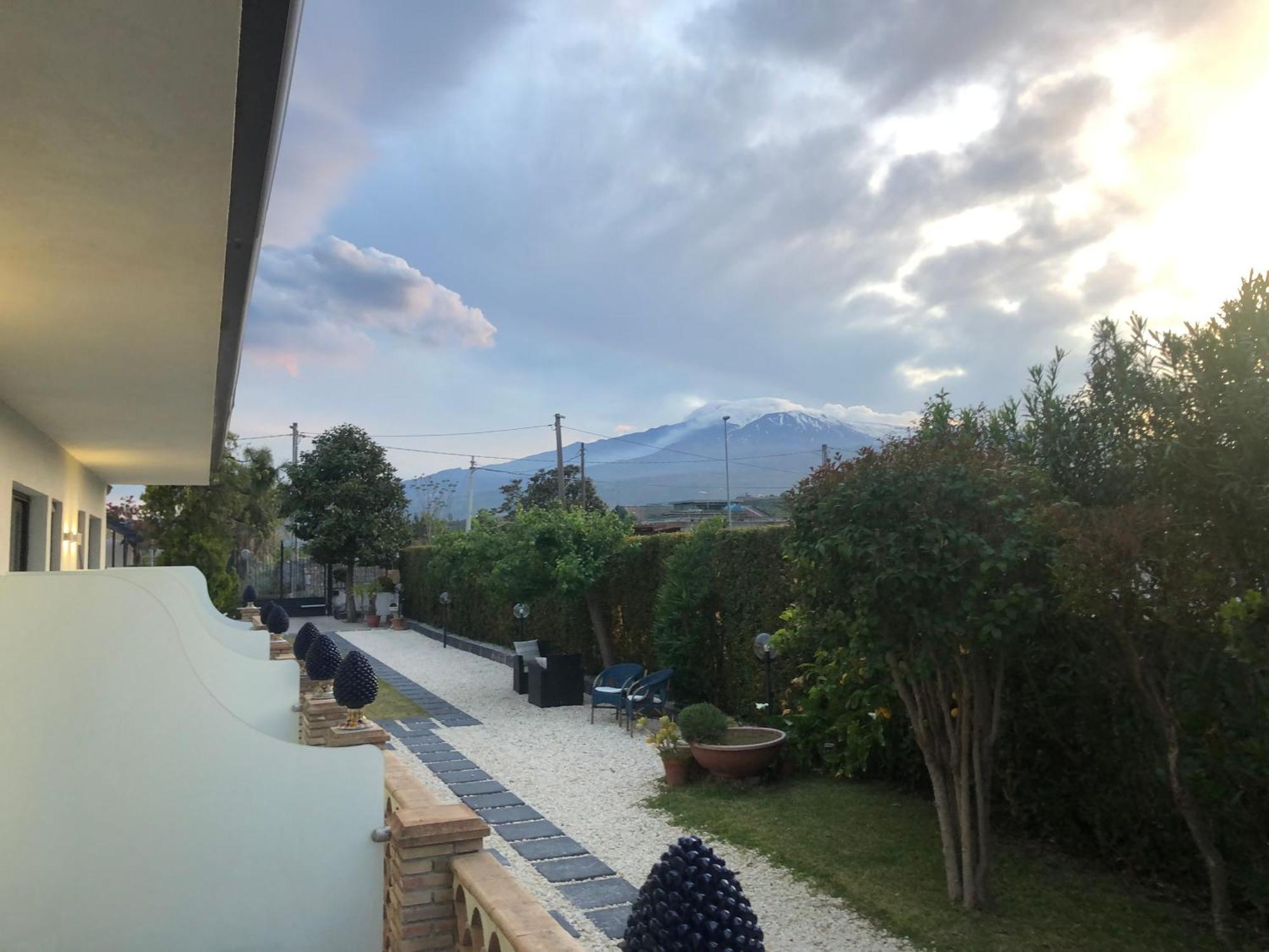 Paradise Sicily Rooms Calatabiano Buitenkant foto